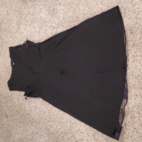 EUC Tommy Hilfiger dress sz 12 - Picture 5 of 14